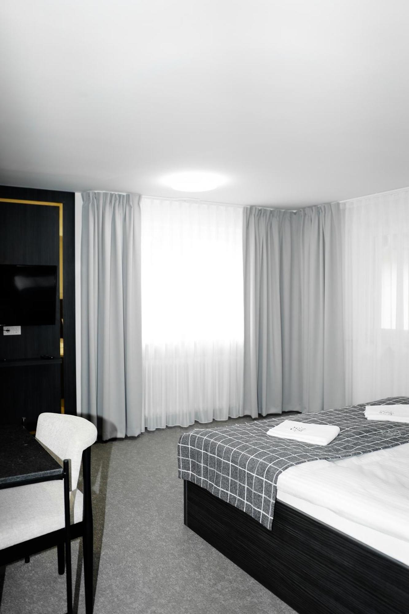 Main Spessart Terrasse Hotel & Restaurant Gemunden am Main المظهر الخارجي الصورة